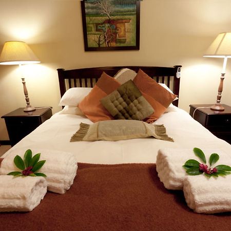 Africasky Guest House Κέμπτον Παρκ Εξωτερικό φωτογραφία